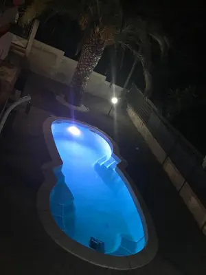 Piscina di Terrazza sul golfo degli angeli o nelle vicinanze