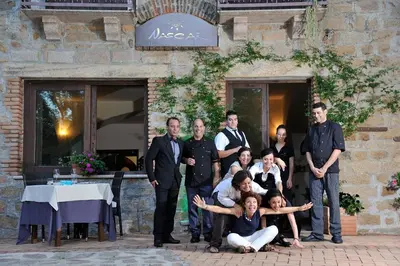 Ospiti di Nascar Hotel