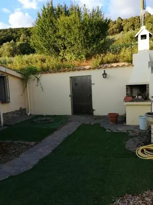 Giardino di S'orrosa casa vacanze bifamiliare in montagna panorama stupendo Sardegna