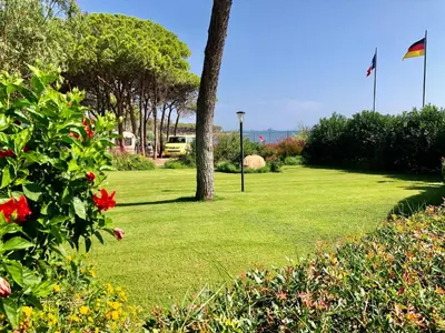Giardino di Camping Cala d'Ostia