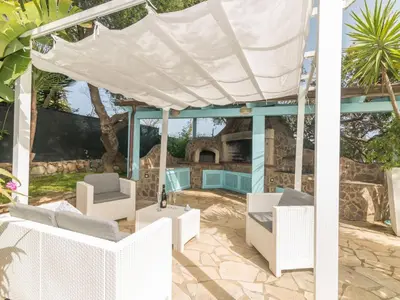 Area soggiorno di Villa Surphinia by Interhome