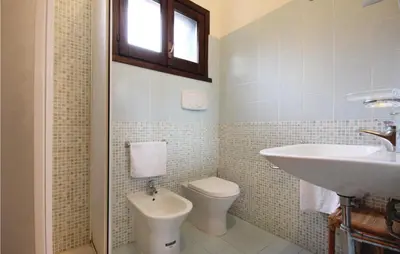 Bagno di Stunning Apartment In Costa Rei -Ca-