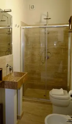 Bagno di EOS Room and Breakfast