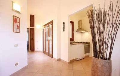 Cucina o angolo cottura di Cozy Home In Costa Rei -Ca- With Wifi