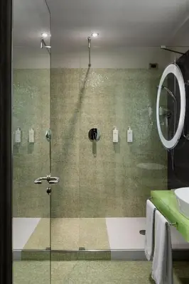 Bagno di UNA HOTELS T Hotel Cagliari