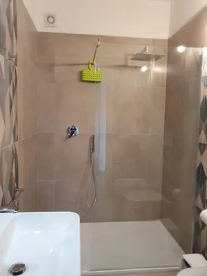 Bagno di Blue Velvet Rooms