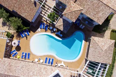 Piscina di Eliantos Boutique Hotel & Spa o nelle vicinanze