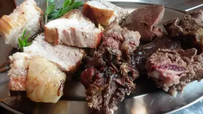 Cibo presso l'agriturismo o nelle vicinanze