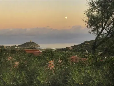 Paesaggio naturale nelle vicinanze della casa vacanze