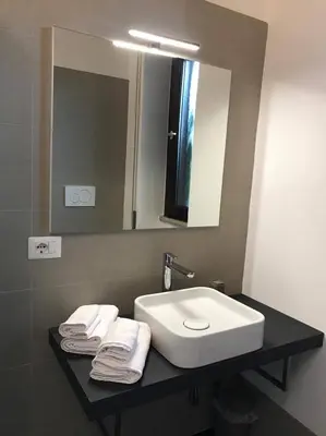 Bagno di Four Rooms Guesthouse