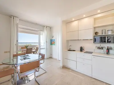 Cucina o angolo cottura di Panorama Fantastico sul golfo degli angeli