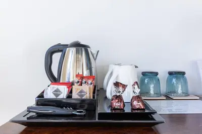 Set per la preparazione di tè e caffè presso La Residenza Sul Largo
