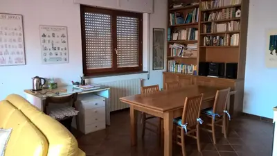 Biblioteca nell'appartamento