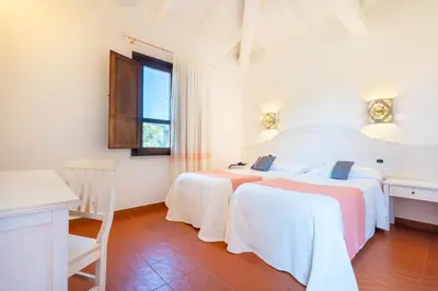Letto o letti in una camera di Felix Hotels - Galanias Hotel & Retreat