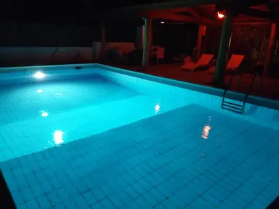 Piscina di Tiny House o nelle vicinanze
