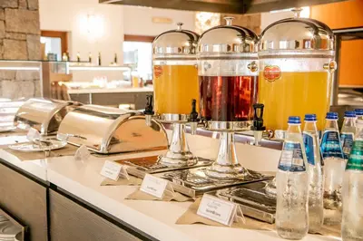 Cibo presso l'hotel o nelle vicinanze