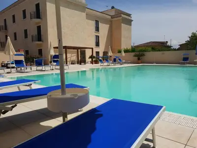 Piscina di Hotel Le Torri o nelle vicinanze