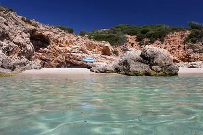 Paesaggio naturale nelle vicinanze della villa