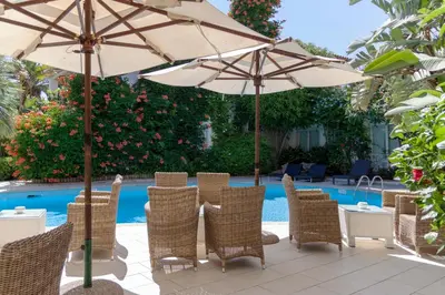 Piscina di Hotel Simius Playa o nelle vicinanze