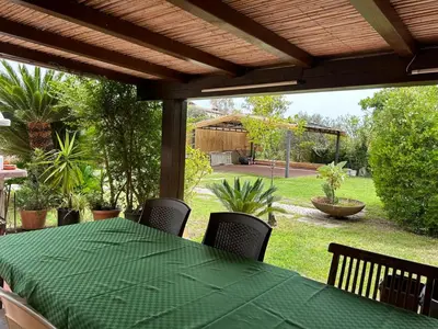 Giardino di VILLA REMILIA a 600 m dal mare di Tortolì