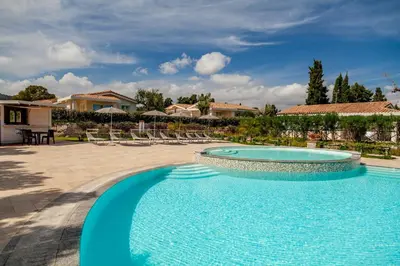 Piscina di Ville D'Ogliastra o nelle vicinanze