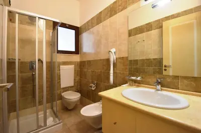 Bagno di Hotel Ristorante Il Vascello