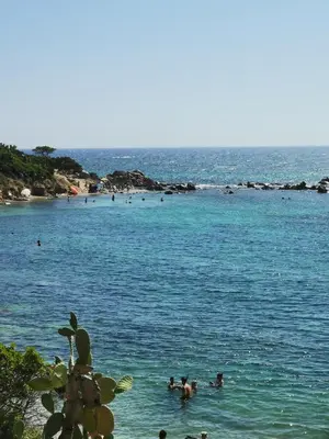 Paesaggio naturale nelle vicinanze della villa