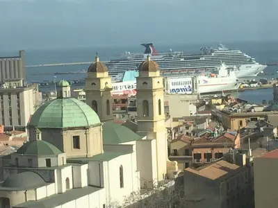 Vista generica sul mare o vista sul mare dall'interno della casa vacanze