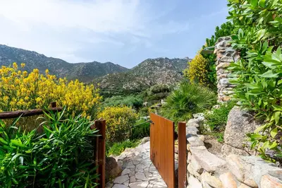 Paesaggio naturale nelle vicinanze della casa vacanze