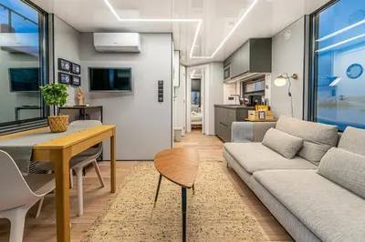Cucina o angolo cottura di The Homeboat Company Sant'Elmo-Cagliari