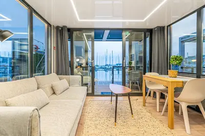 Area soggiorno di The Homeboat Company Sant'Elmo-Cagliari