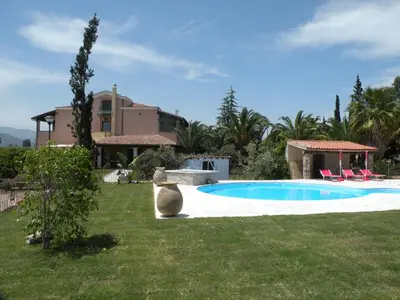 Piscina di Su Canonigu Agriresort - Rooms & Glamping o nelle vicinanze