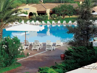 Piscina di iGV Club Santagiusta o nelle vicinanze