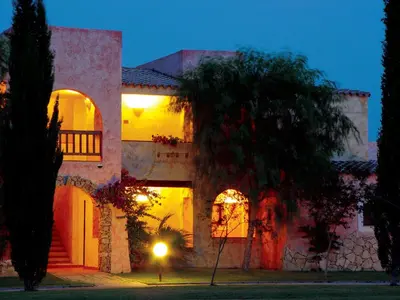 Edificio in cui si trova il resort