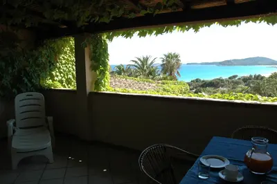 Paesaggio naturale nelle vicinanze dell'aparthotel