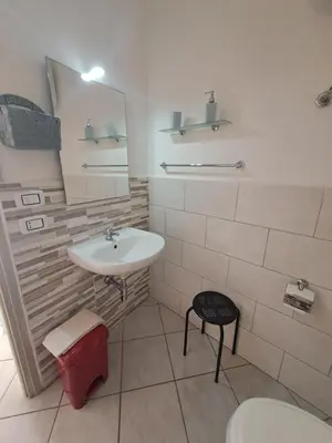 Bagno di B&B Metalla