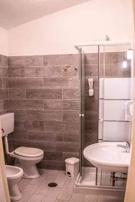 Bagno di Hotel L'Oleandro