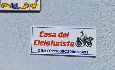 Certificato, attestato, insegna o altro documento esposto da Casa Del CicloTurista