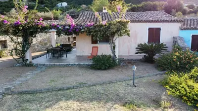 Giardino di la casetta rosa