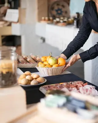 Cibo presso l'agriturismo o nelle vicinanze