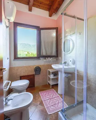 Bagno di Agriturismo La Grotta Del Tesoro
