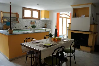 Cucina o angolo cottura di Tra Mare e Monti