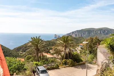 Paesaggio naturale nelle vicinanze della casa vacanze