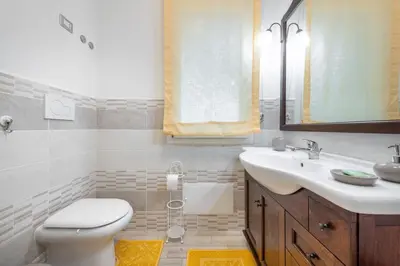 Bagno di Casa Helen
