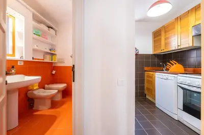 Cucina o angolo cottura di Casa Arcobaleno Carloforte