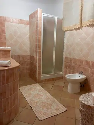 Bagno di ASSUMBRA Casa Vacanze