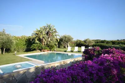 Piscina di VILLA BAIRES - CHIA o nelle vicinanze