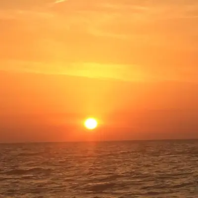 Alba o tramonto visti dall'interno della casa vacanze o dai dintorni