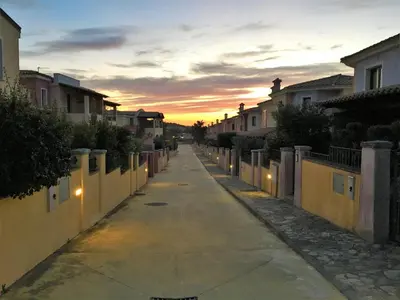 Alba o tramonto visti dall'interno della casa vacanze o dai dintorni