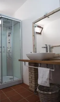 Bagno di Antico Casale del Poggio
